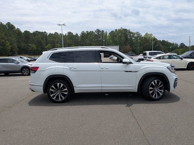 2022 Volkswagen Atlas 3.6L V6 SEL Premium R-Line