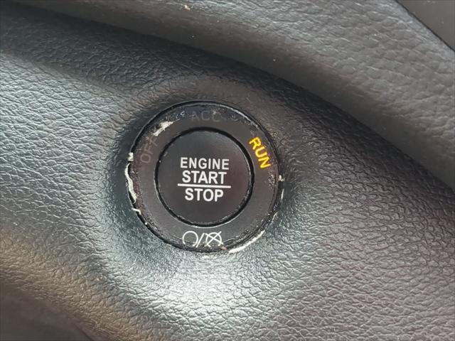 2023 Jeep Cherokee Altitude Lux 4x4