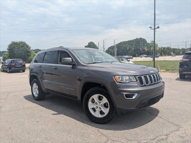 2017 Jeep Grand Cherokee Laredo 4x2