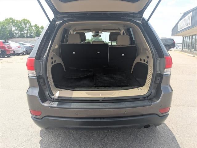 2017 Jeep Grand Cherokee Laredo 4x2
