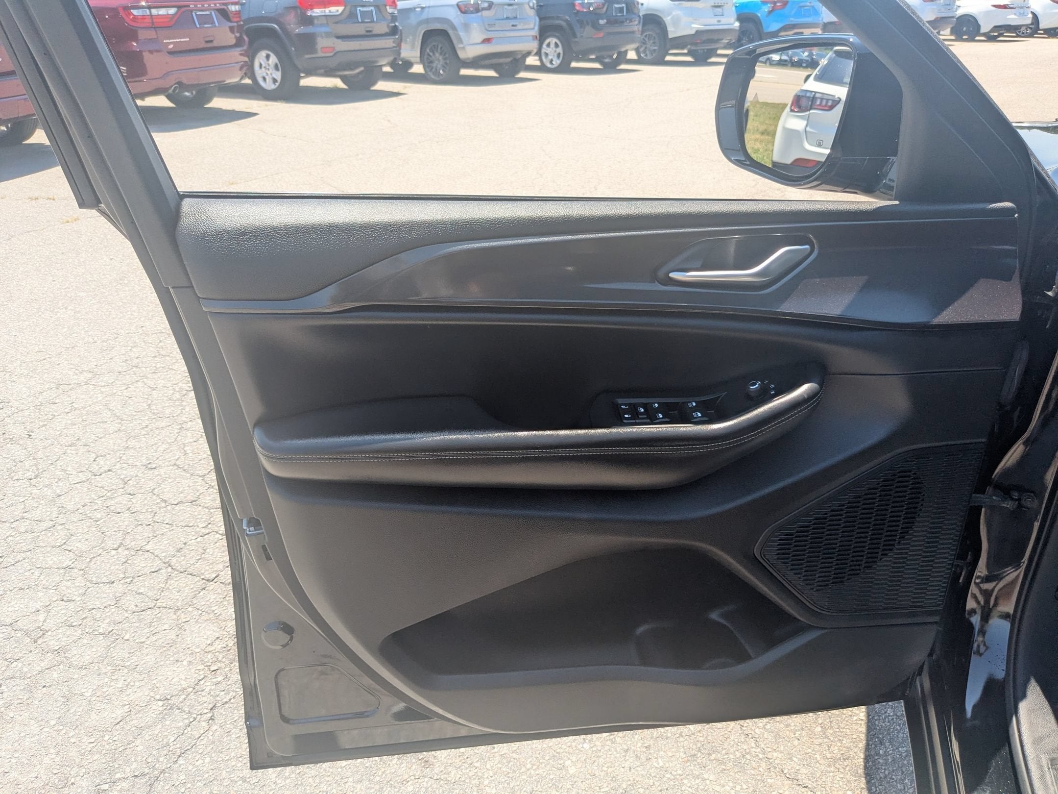 2023 Jeep Grand Cherokee Altitude 4x4