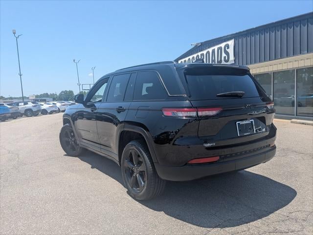 2023 Jeep Grand Cherokee Altitude 4x4