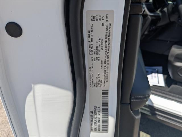 2025 Jeep Grand Cherokee L Laredo X 4x4