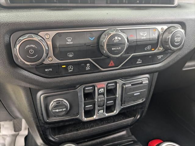 2024 Jeep Gladiator Nighthawk