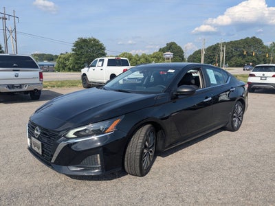2024 Nissan Altima SV FWD