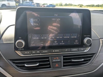 2024 Nissan Altima SV FWD