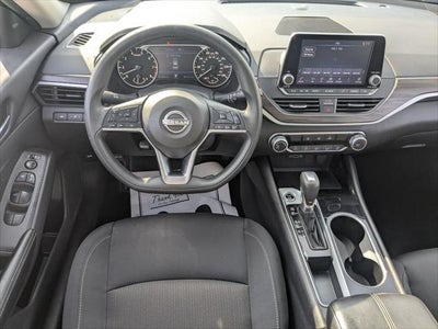 2024 Nissan Altima SV FWD