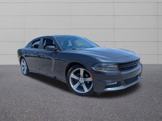 2017 Dodge Charger SXT RWD