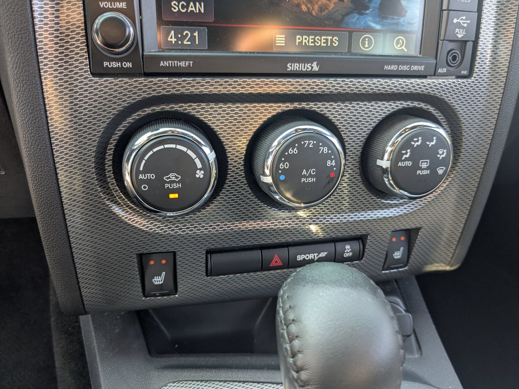 2013 Dodge Challenger R/T Plus
