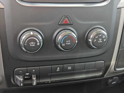 2020 RAM 1500 Classic Tradesman Crew Cab 4x2 5'7' Box
