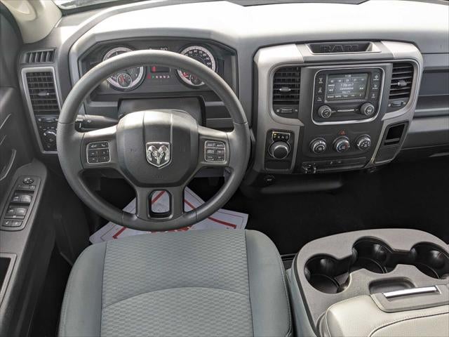 2020 RAM 1500 Classic Tradesman Crew Cab 4x2 5'7' Box