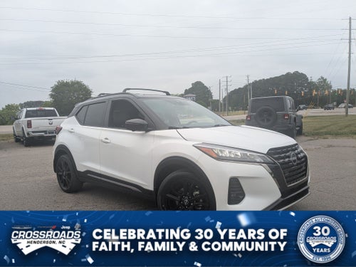 2024 Nissan Kicks SR Xtronic CVT