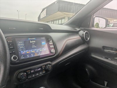 2024 Nissan Kicks SR Xtronic CVT