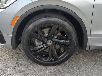 2023 Volkswagen Tiguan 2.0T SE R-Line Black