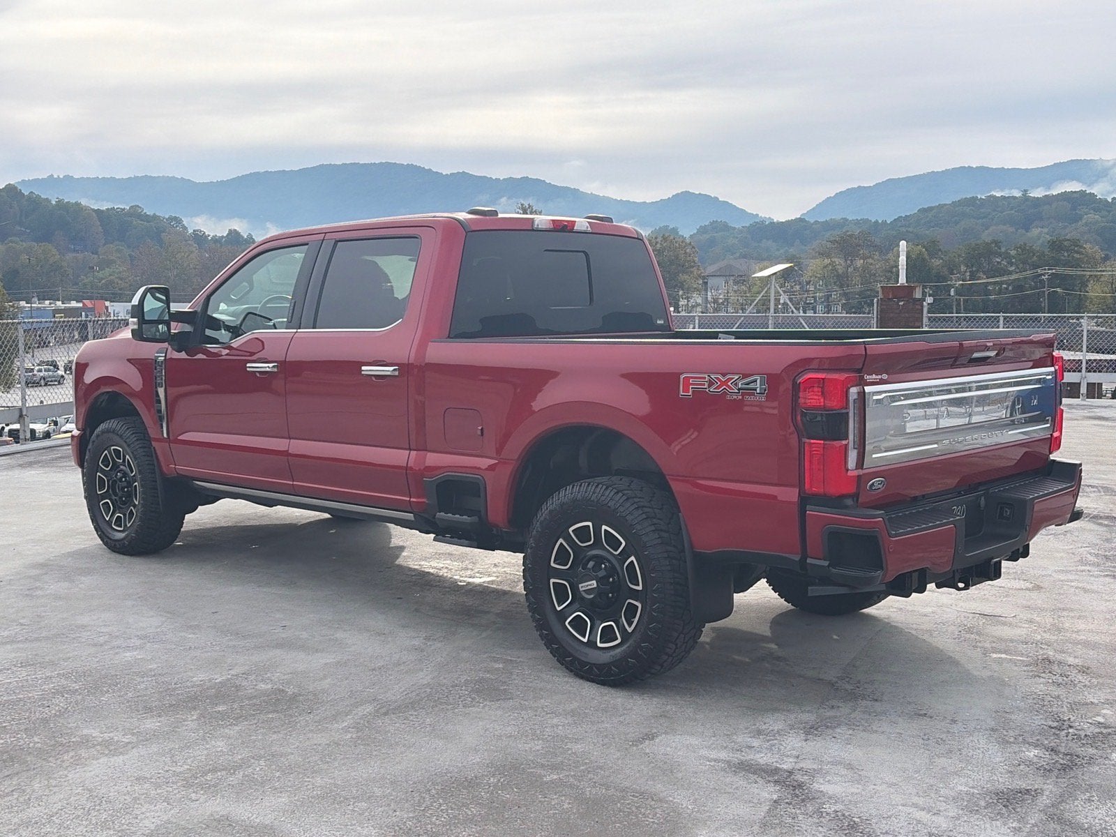 2023 Ford Super Duty F-250 SRW Platinum
