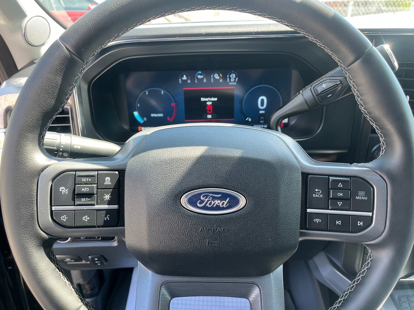 2025 Ford Super Duty F-350 SRW LARIAT
