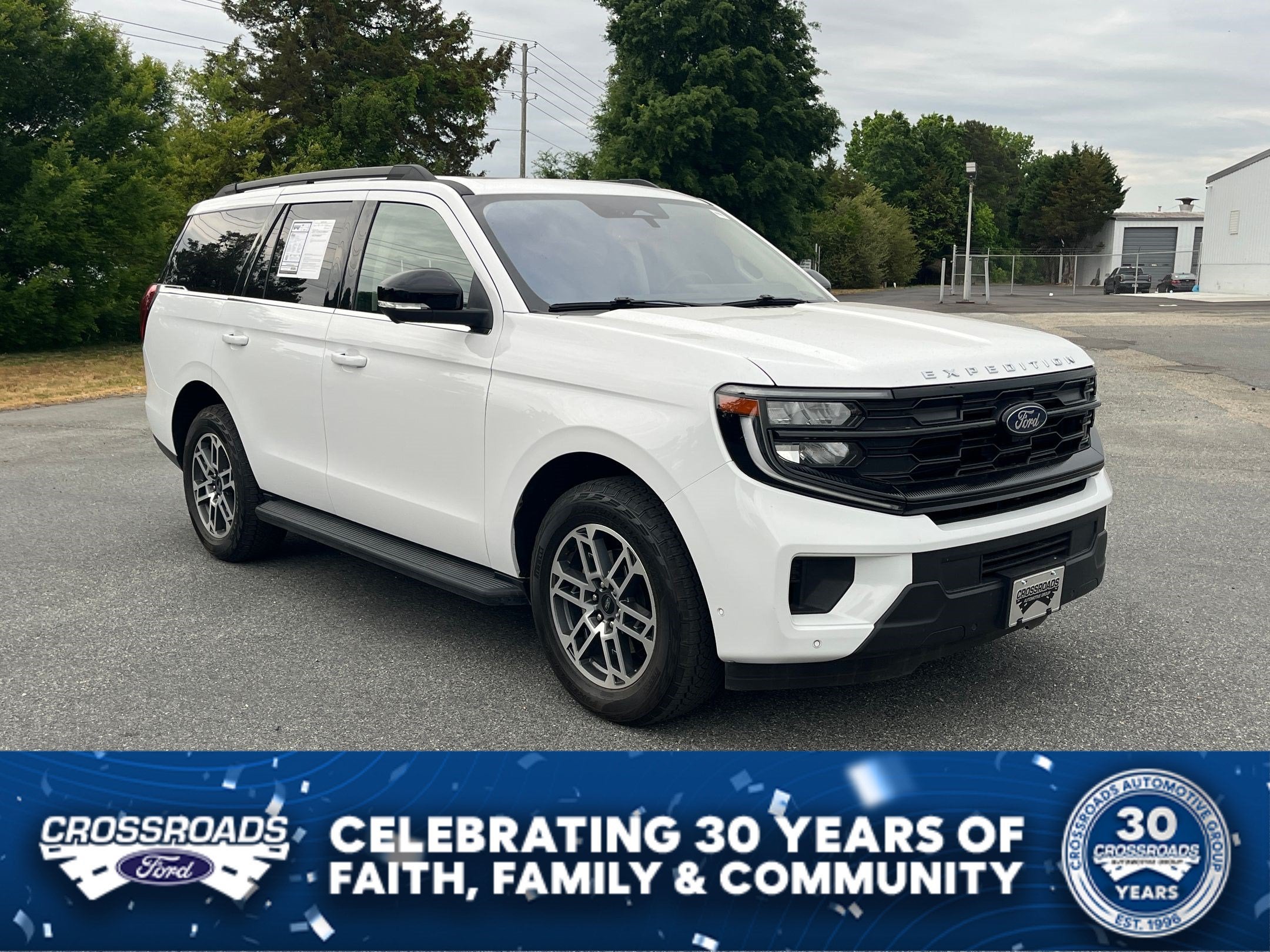 2025 Ford Expedition Active