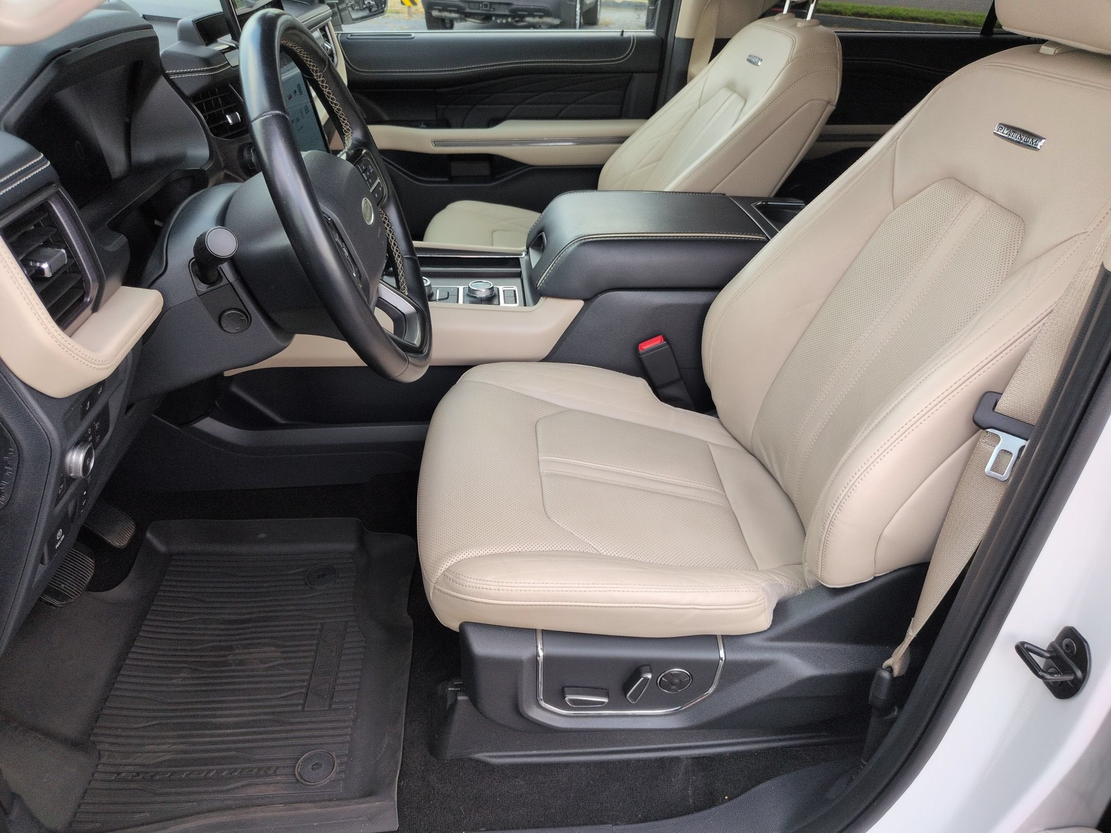 2022 Ford Expedition Platinum