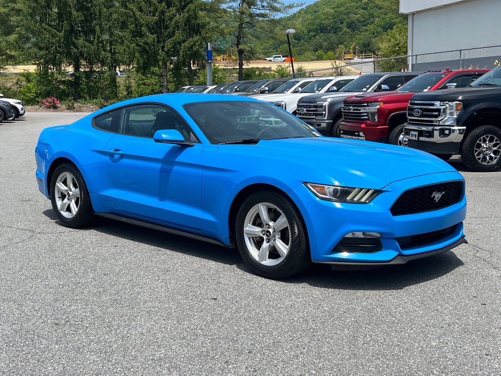2017 Ford Mustang V6