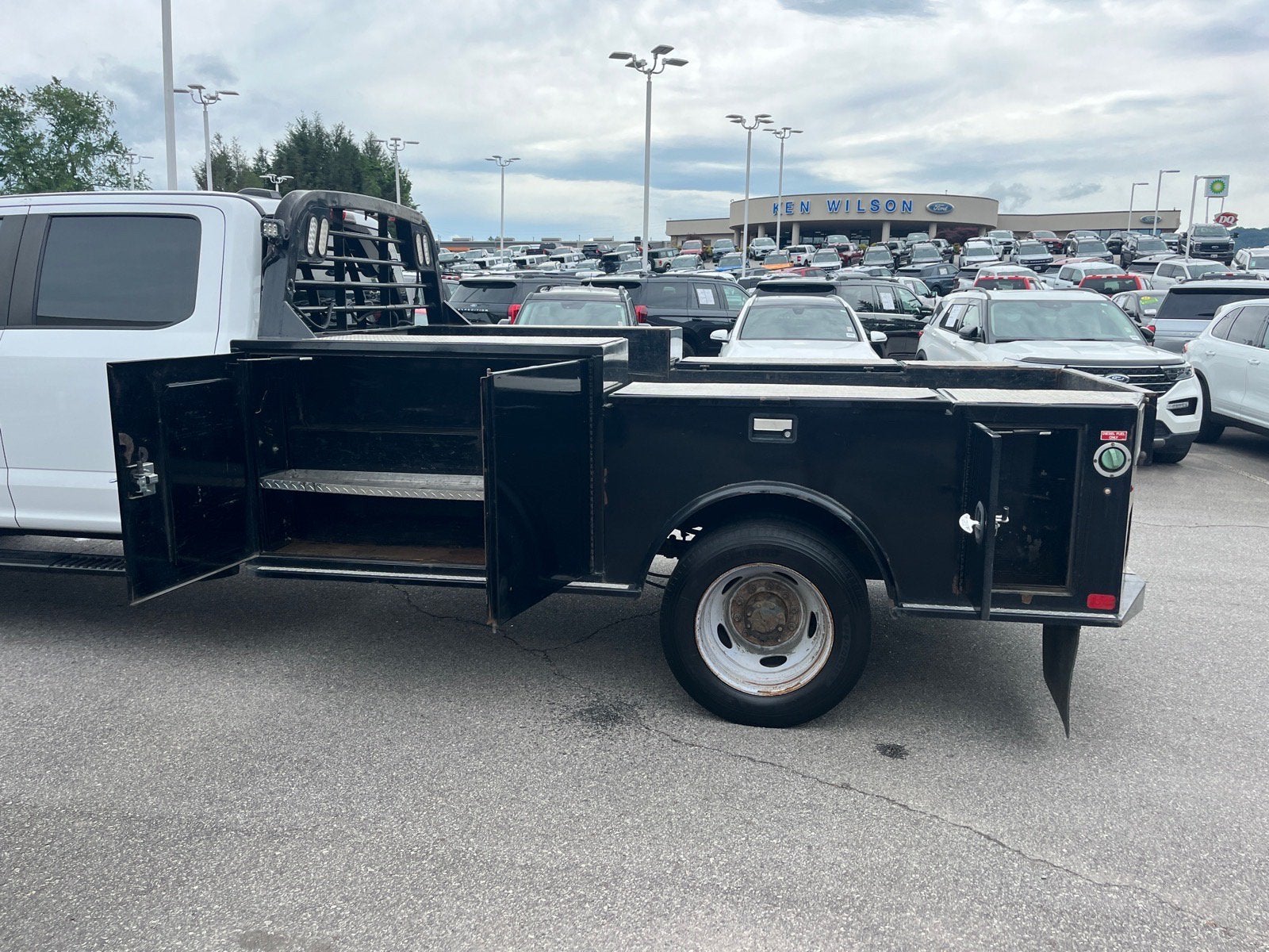 2021 Ford Super Duty F-550 DRW XL