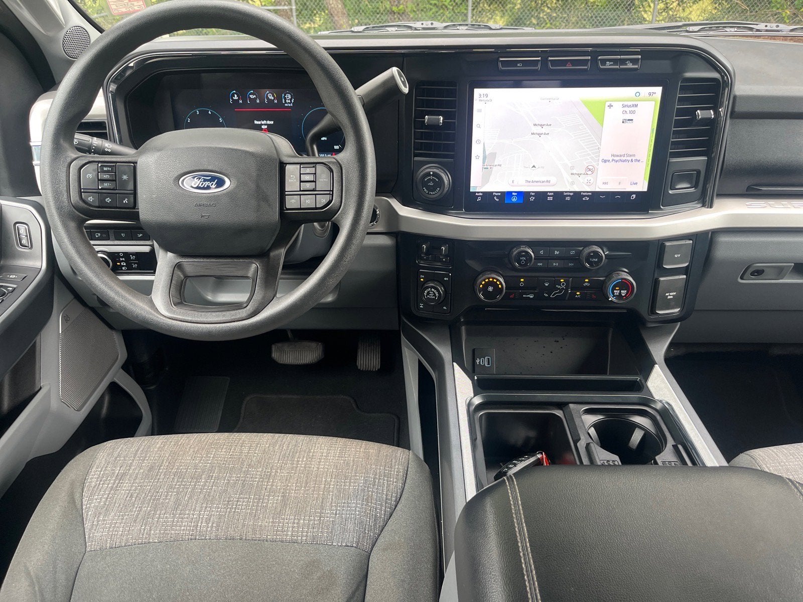2023 Ford Super Duty F-250 SRW XLT