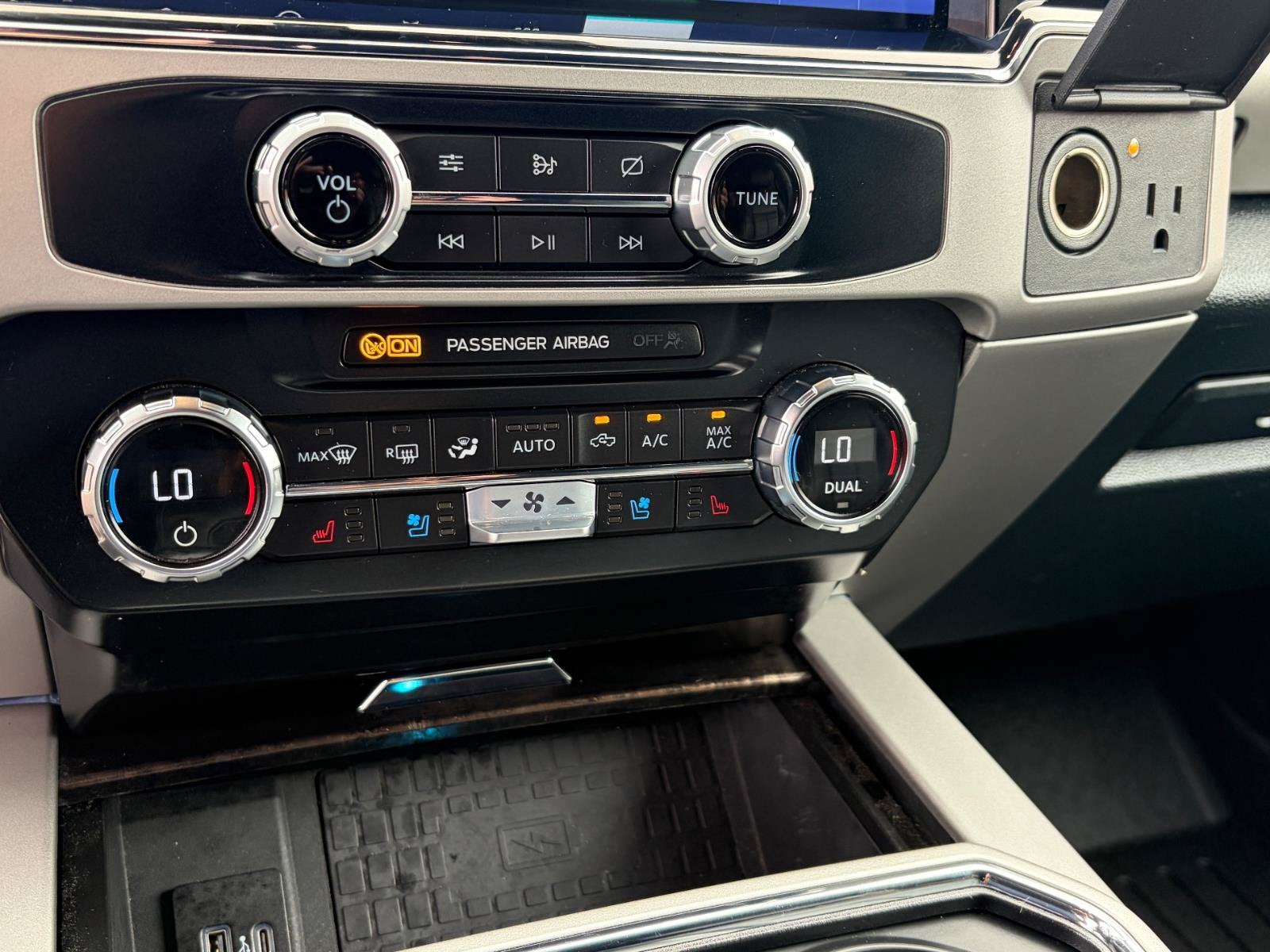2022 Ford Super Duty F-250 SRW LARIAT