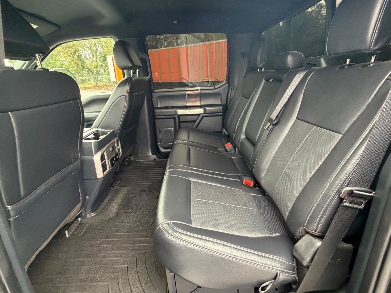 2022 Ford Super Duty F-250 SRW LARIAT