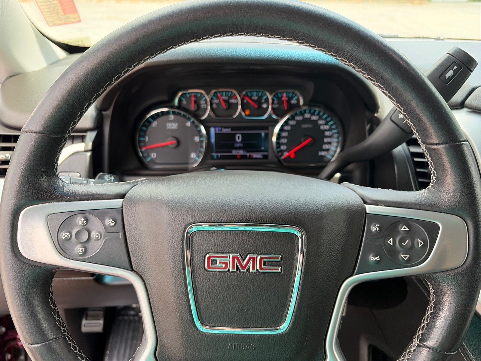 2017 GMC Yukon SLE