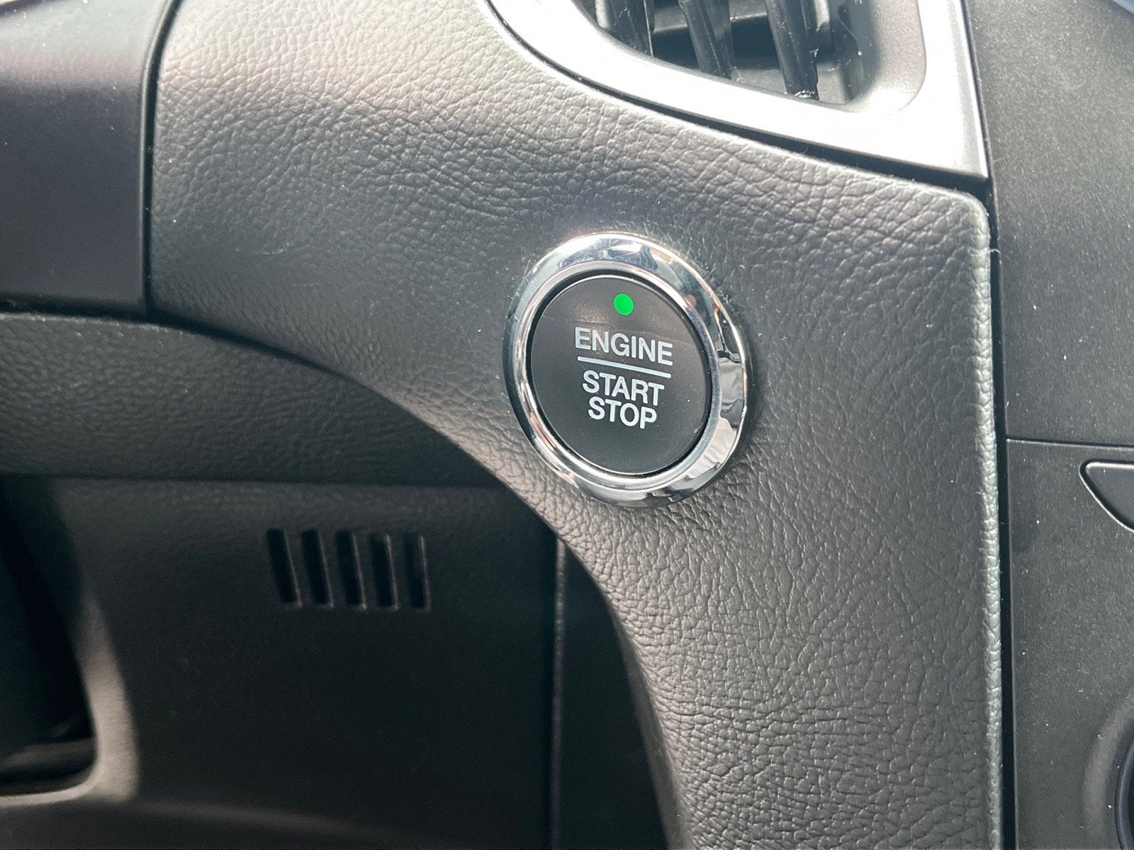 2018 Ford Edge SE