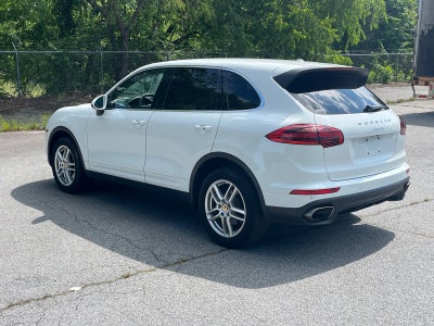 2016 Porsche Cayenne Base