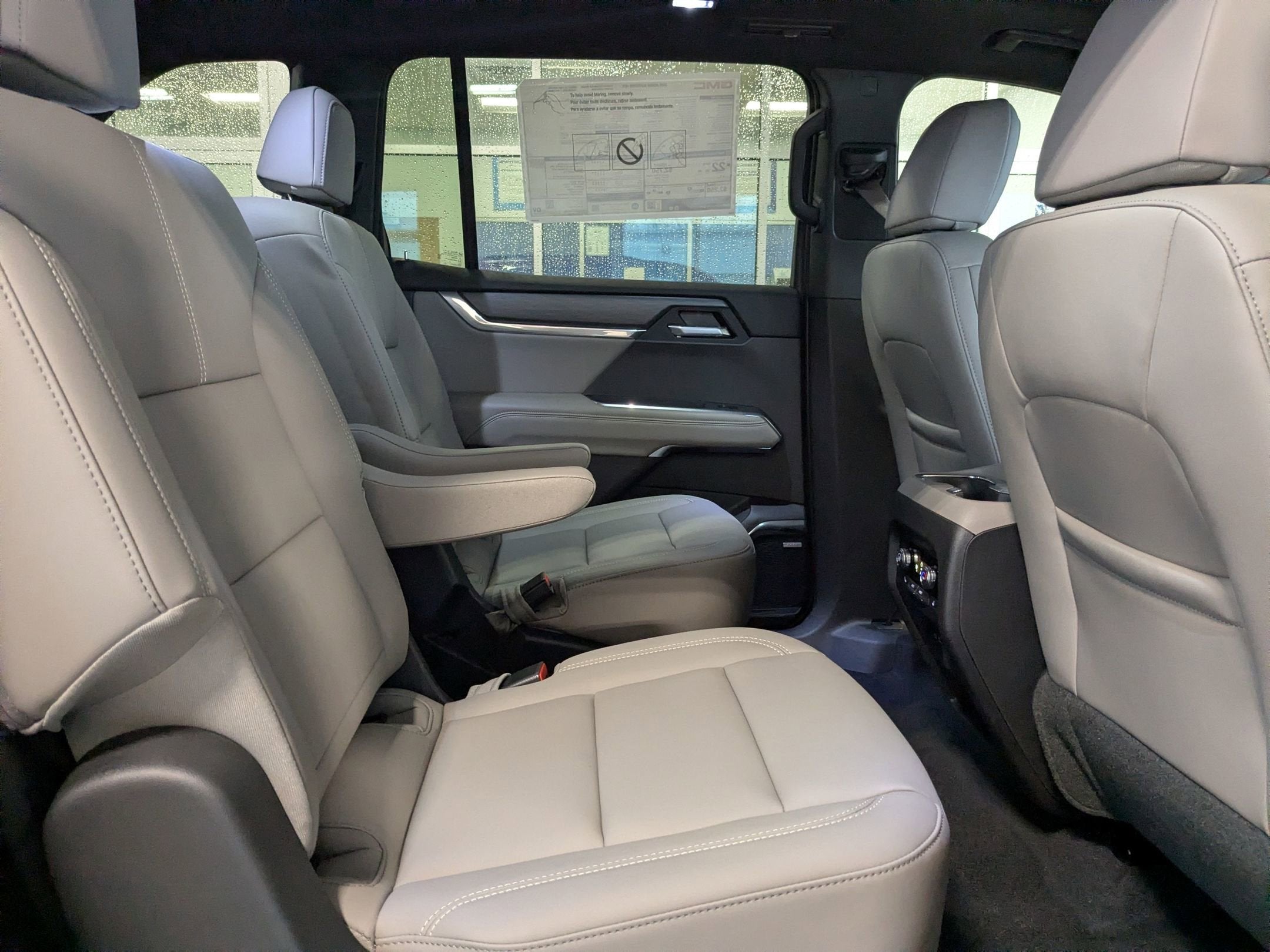 2026 GMC Acadia Elevation - Photo 34