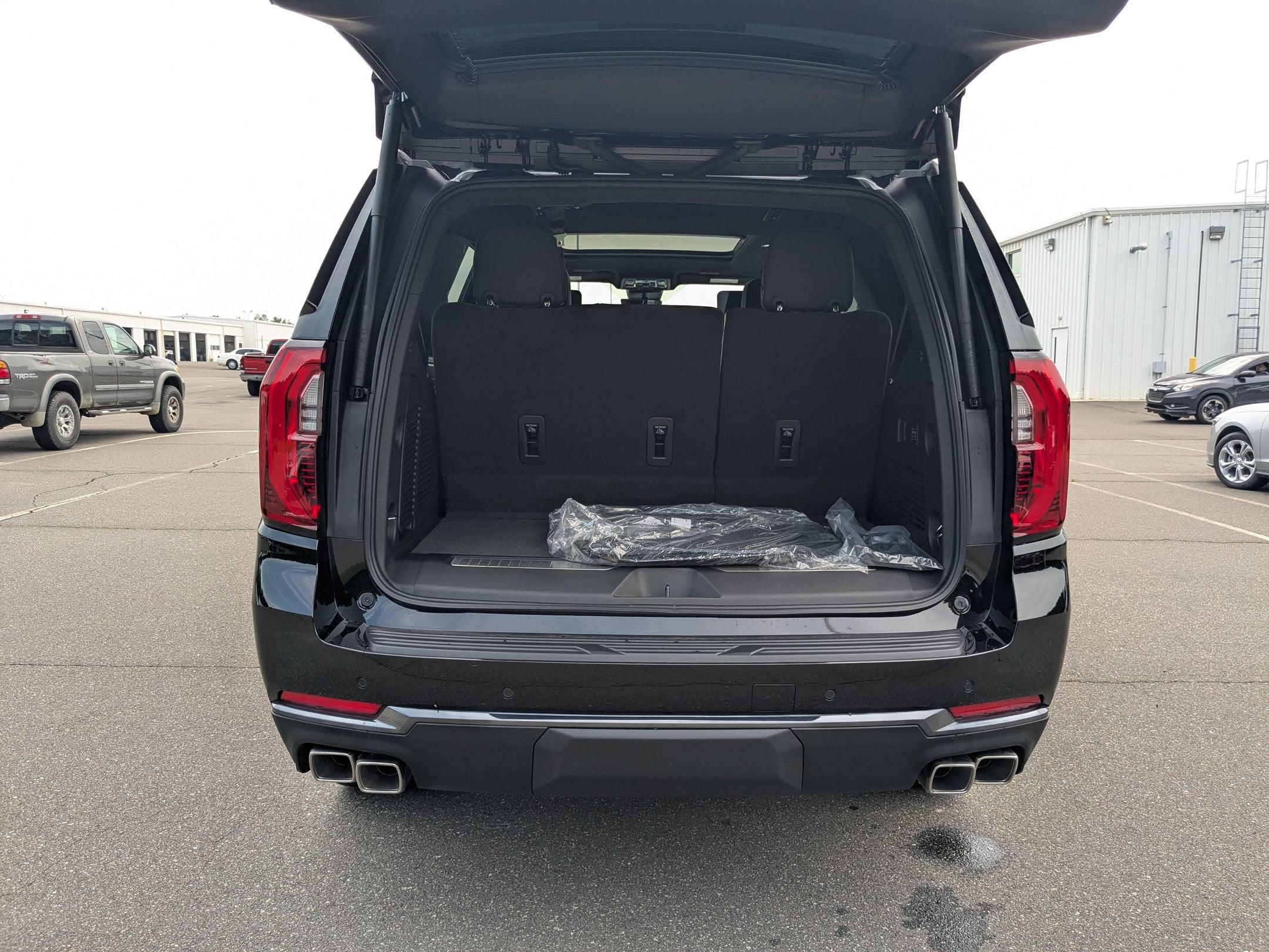 2026 GMC Yukon Denali Ultimate