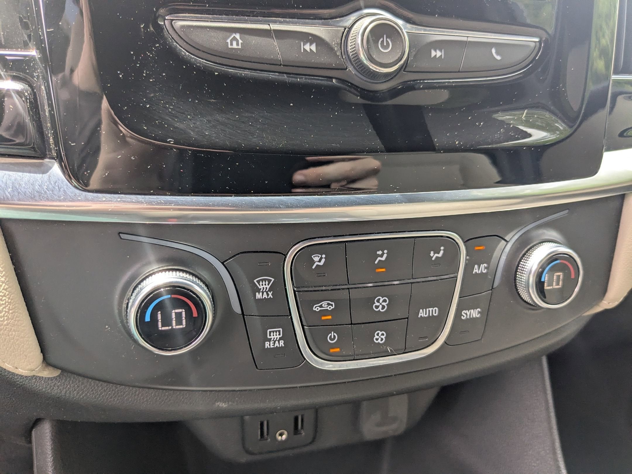 2022 Chevrolet Traverse 1FL