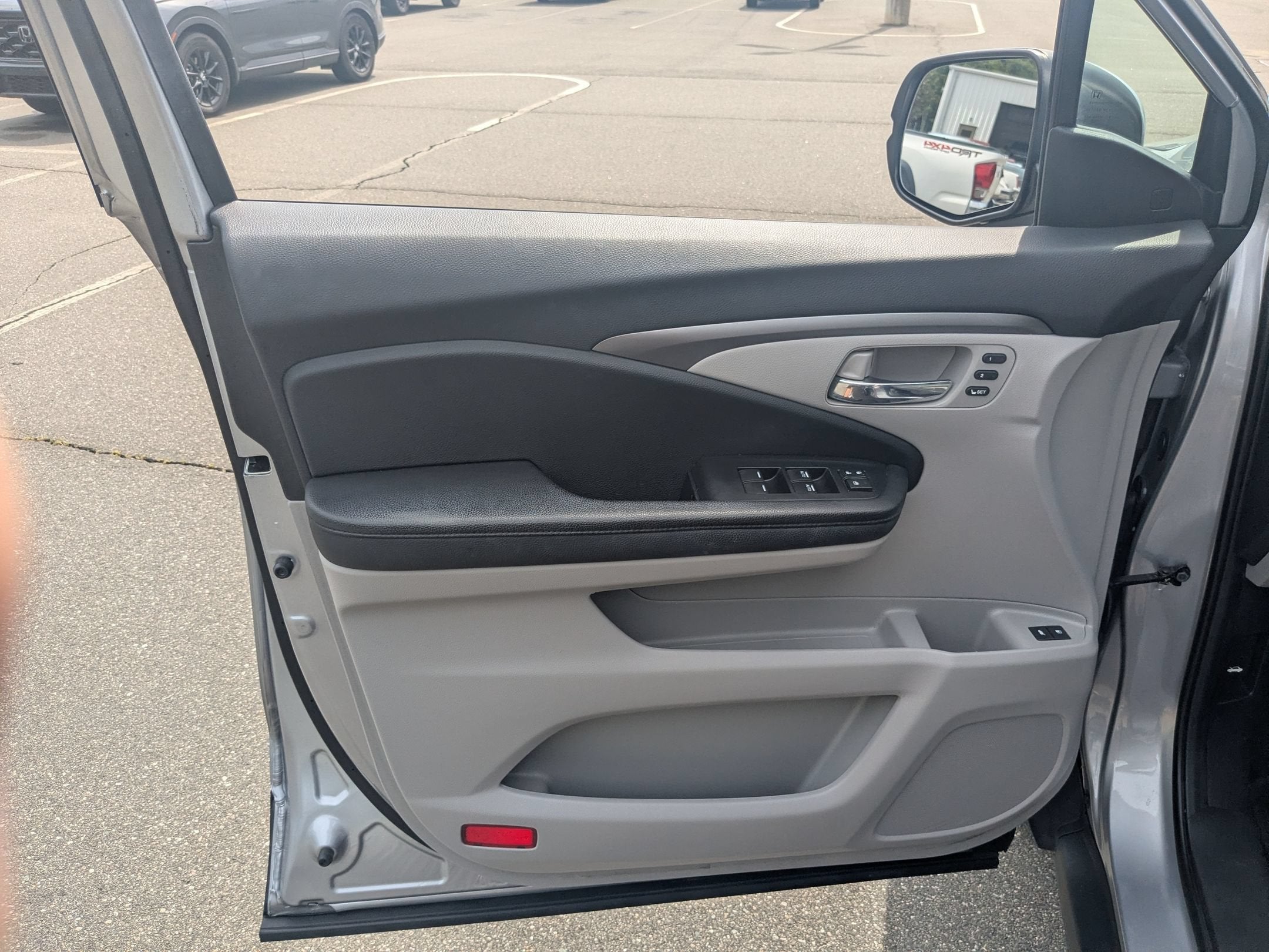 2022 Honda Pilot 2WD Special Edition
