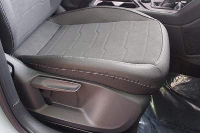 2025 Volkswagen Taos SE Black