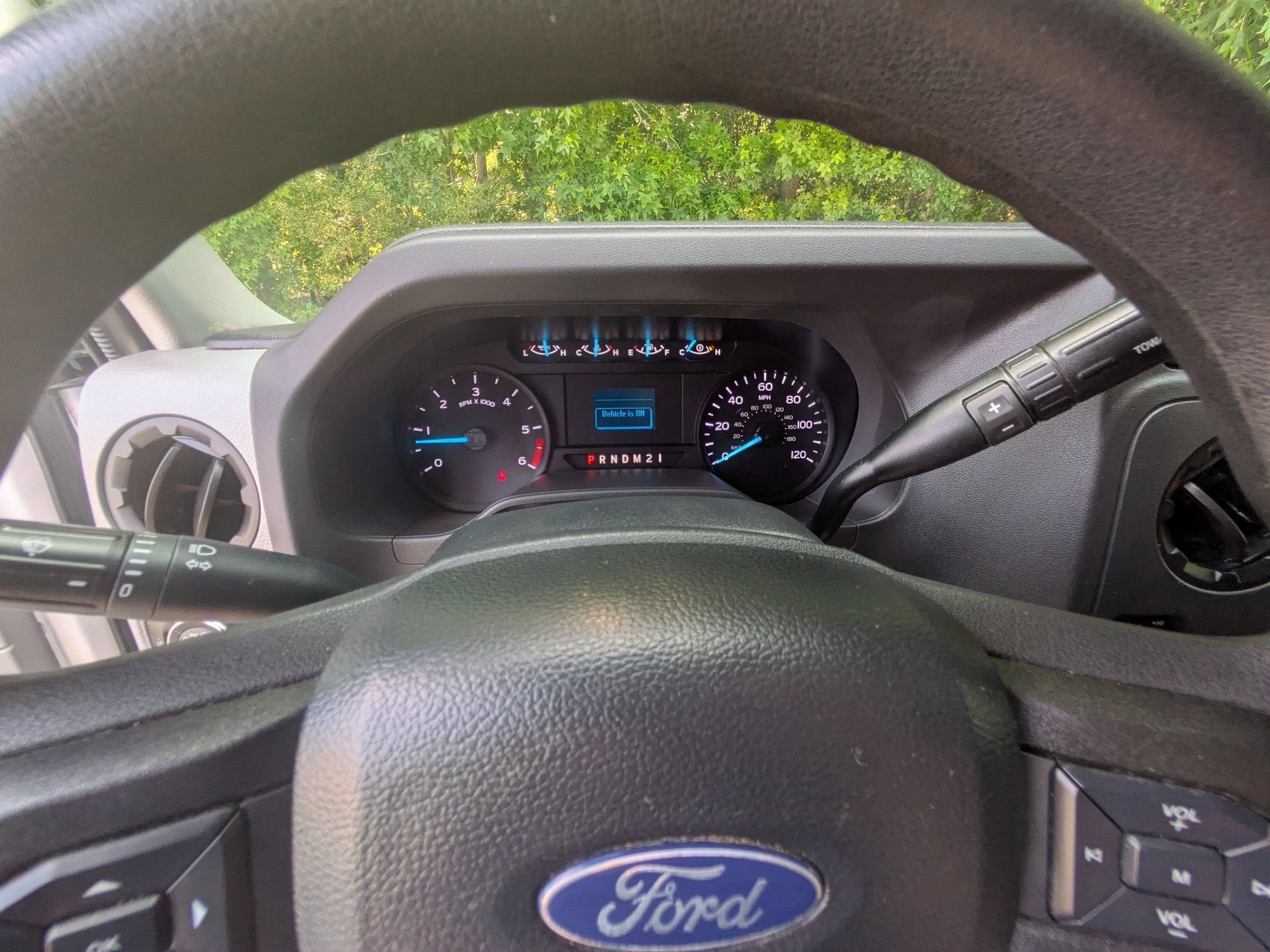 2024 Ford E-Series Cutaway Base