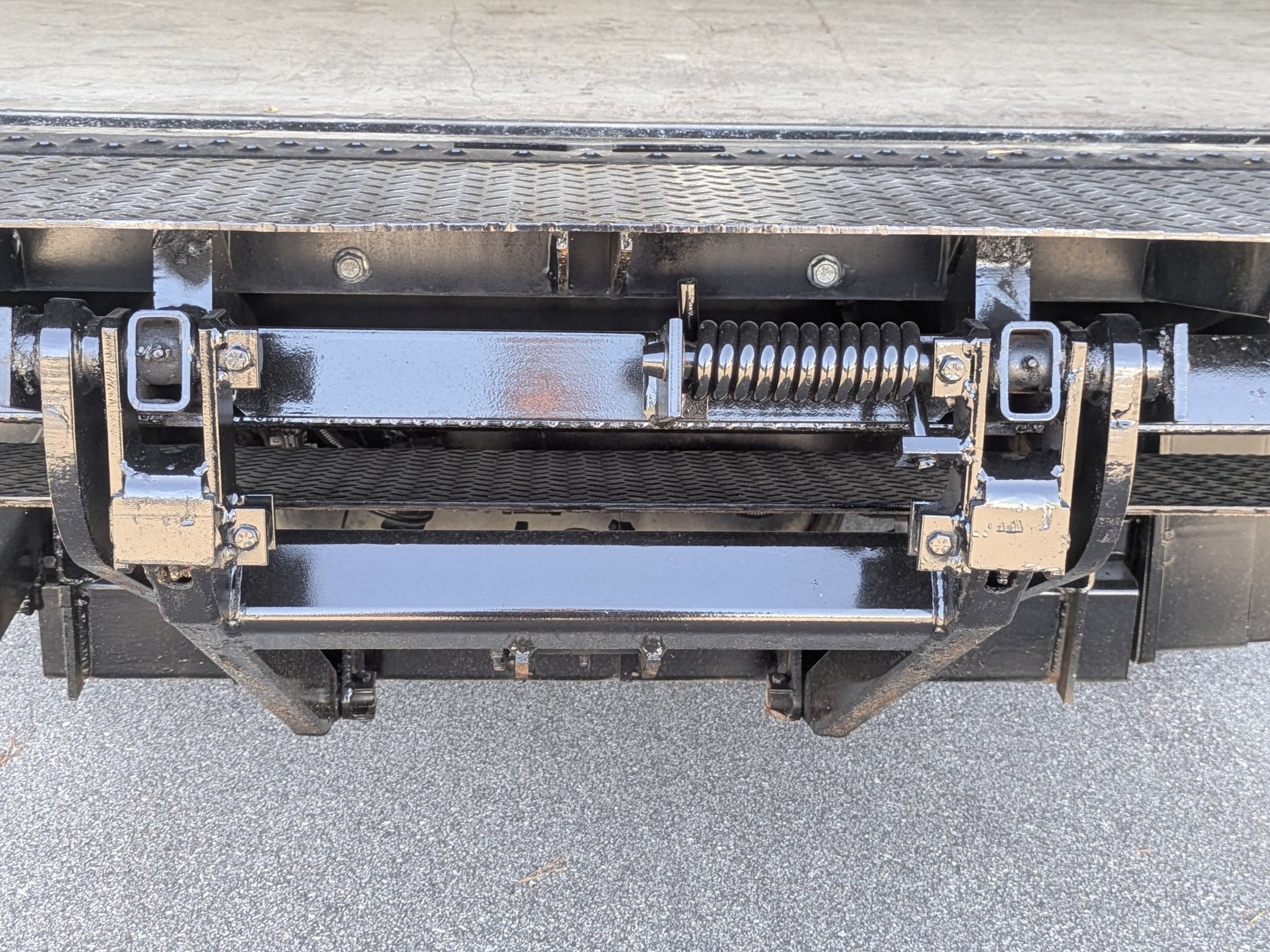 2024 Ford E-Series Cutaway Base