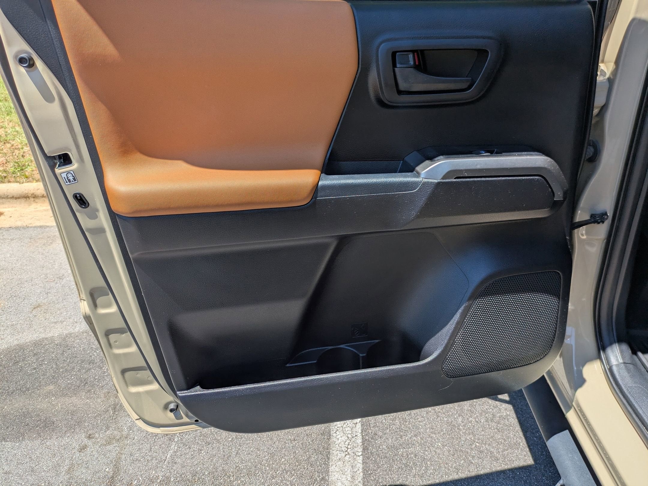 2019 Toyota Tacoma 2WD SR5