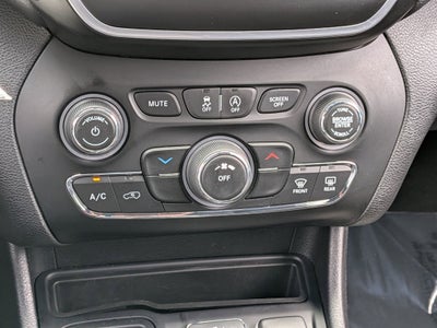 2020 Jeep Cherokee Latitude