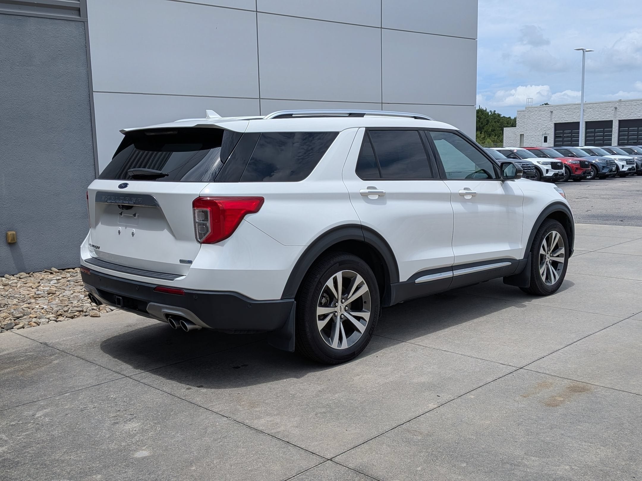 2020 Ford Explorer Platinum