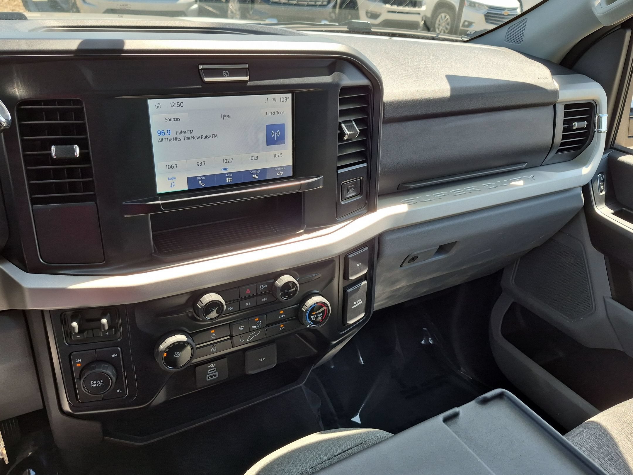 2026 Ford Super Duty F-250 SRW XLT