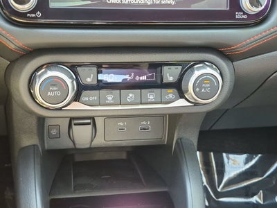 2025 Nissan Versa SR