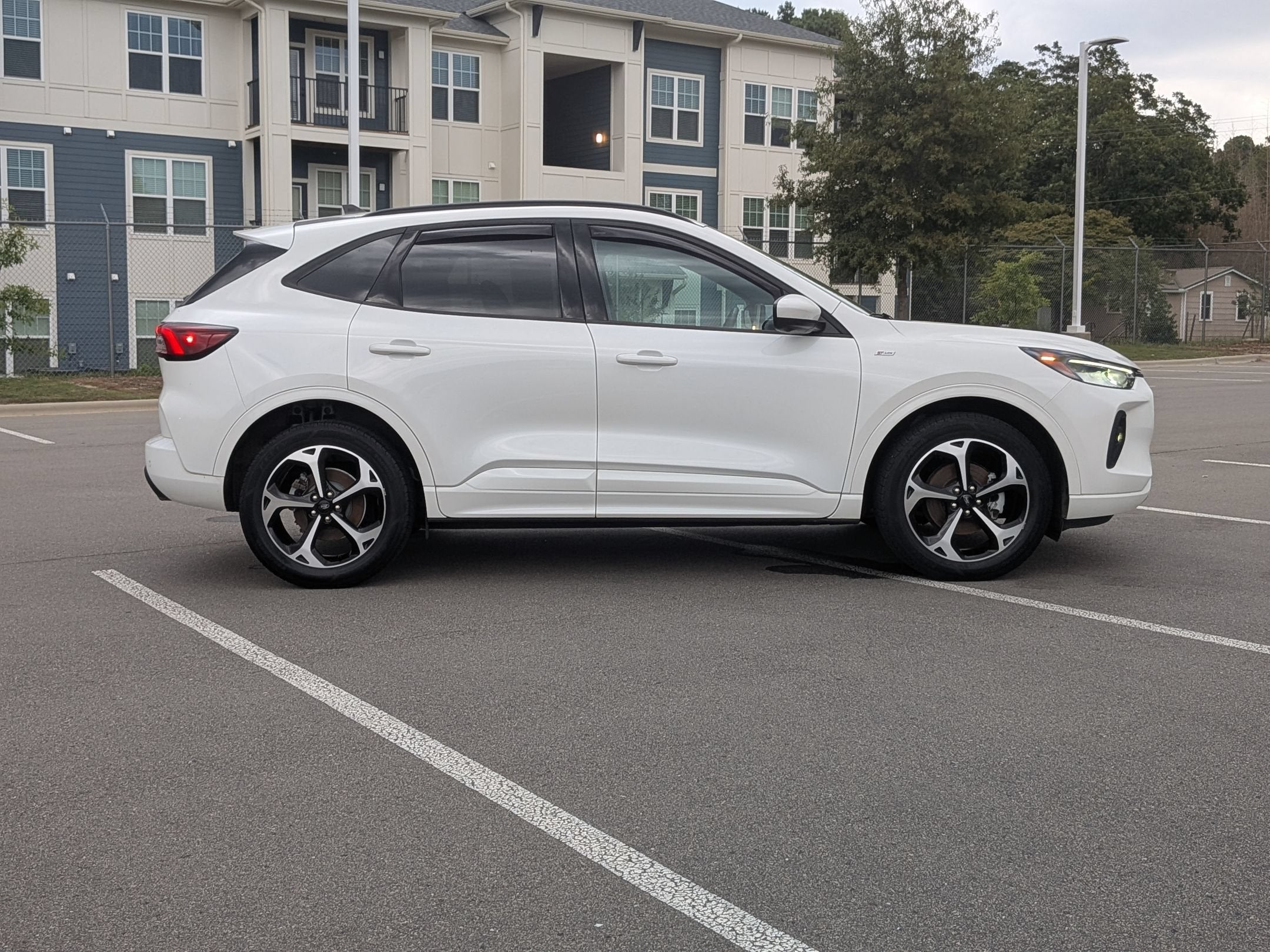 2023 Ford Escape ST-Line Select