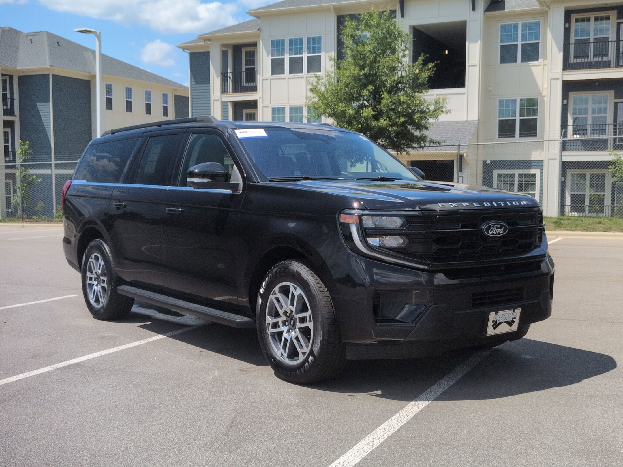 2025 Ford Expedition Max Active