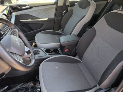 2023 Volkswagen Taos S