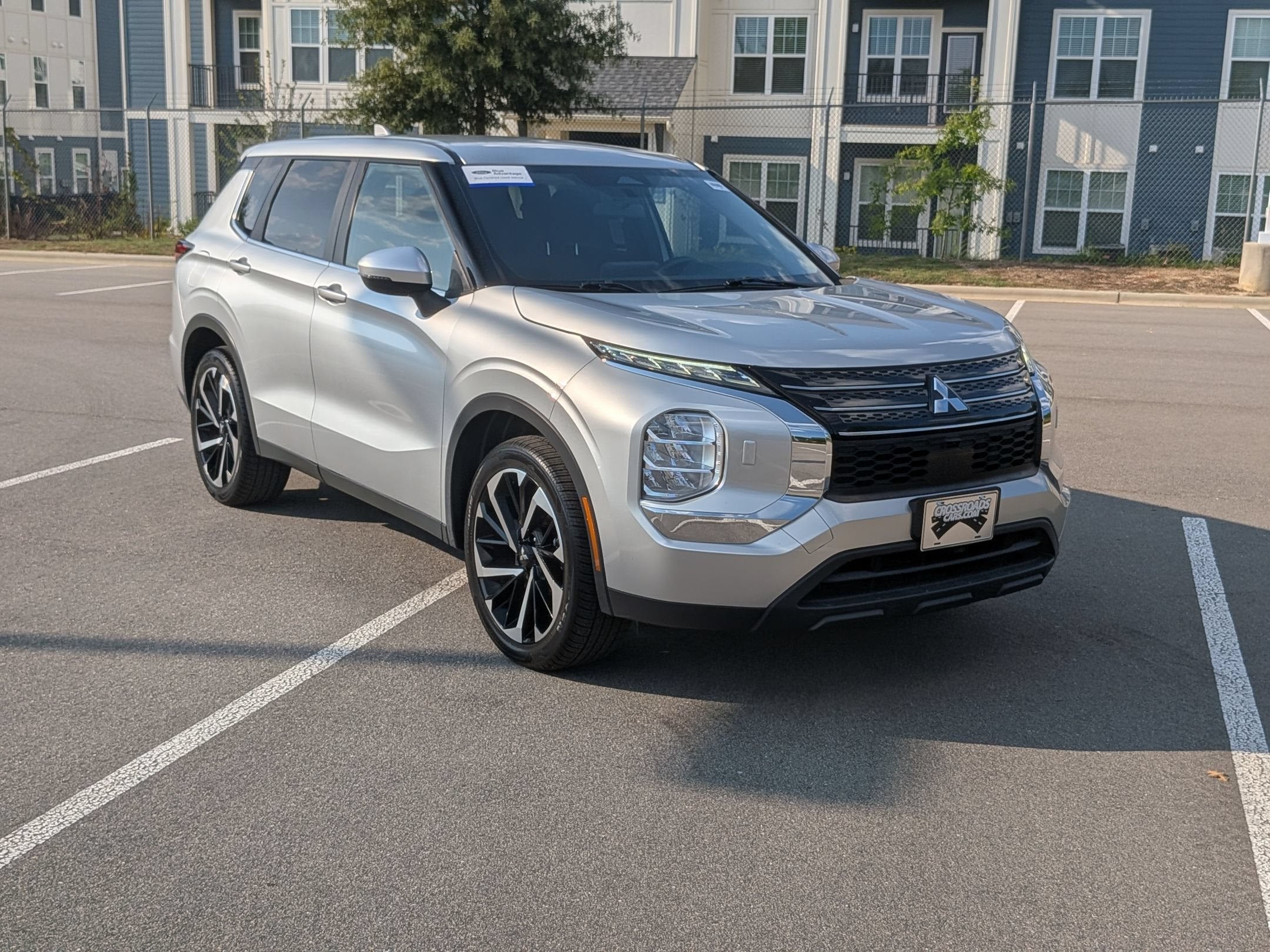 2022 Mitsubishi Outlander ES