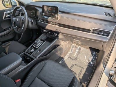 2022 Mitsubishi Outlander ES