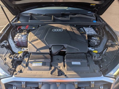 2025 Audi Q7 Premium Plus