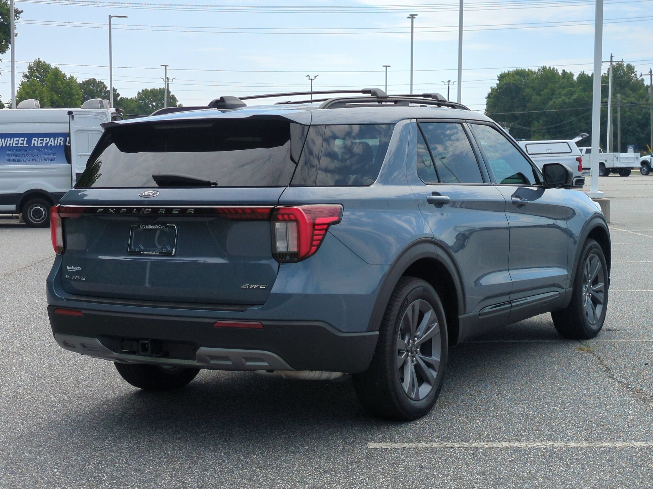 2026 Ford Explorer Active w/200A Pkg