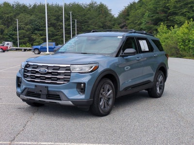 2026 Ford Explorer Active w/200A Pkg